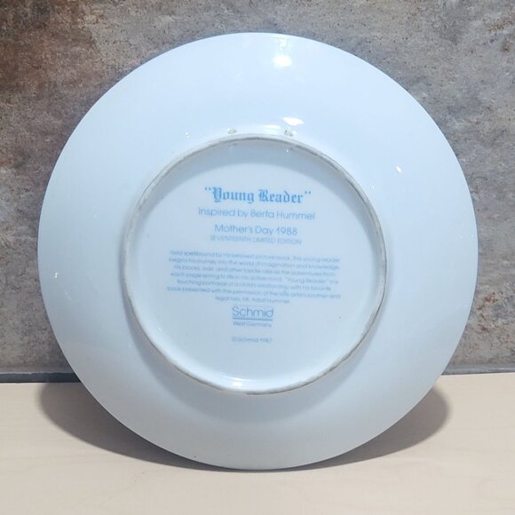 Schmid Hummel Mothers Day 1988 Young Reader Decorative Wall Hanging Plate - Picture 2 of 11